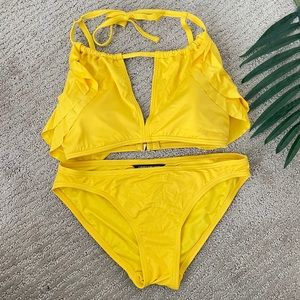Carmen Marc Valvo yellow bikini XS